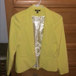 Perfect spring yellow blazer